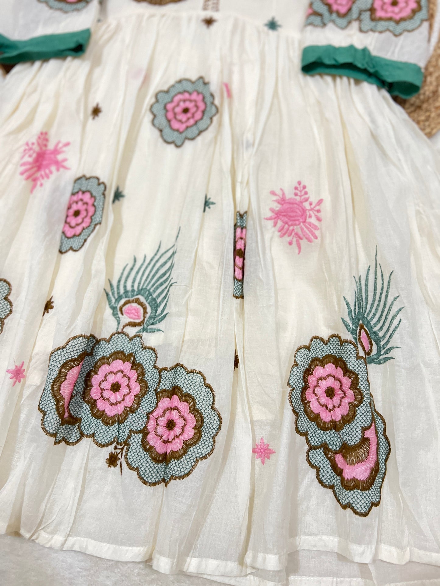 Tunic kurtie in cotton full embroidery