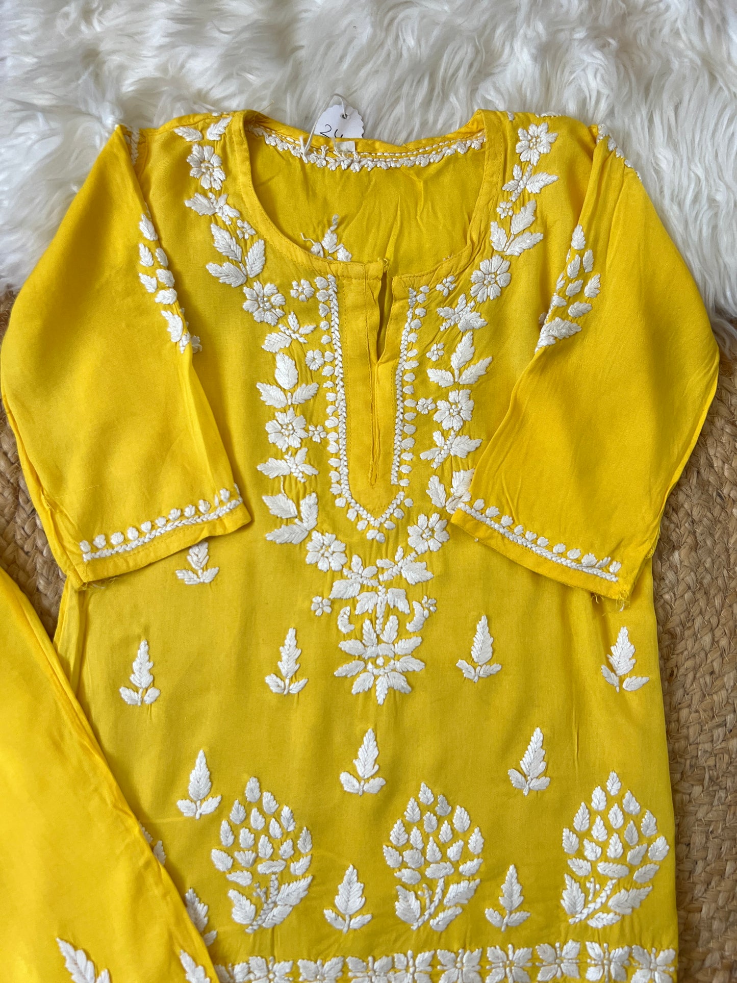 Kids chikankari