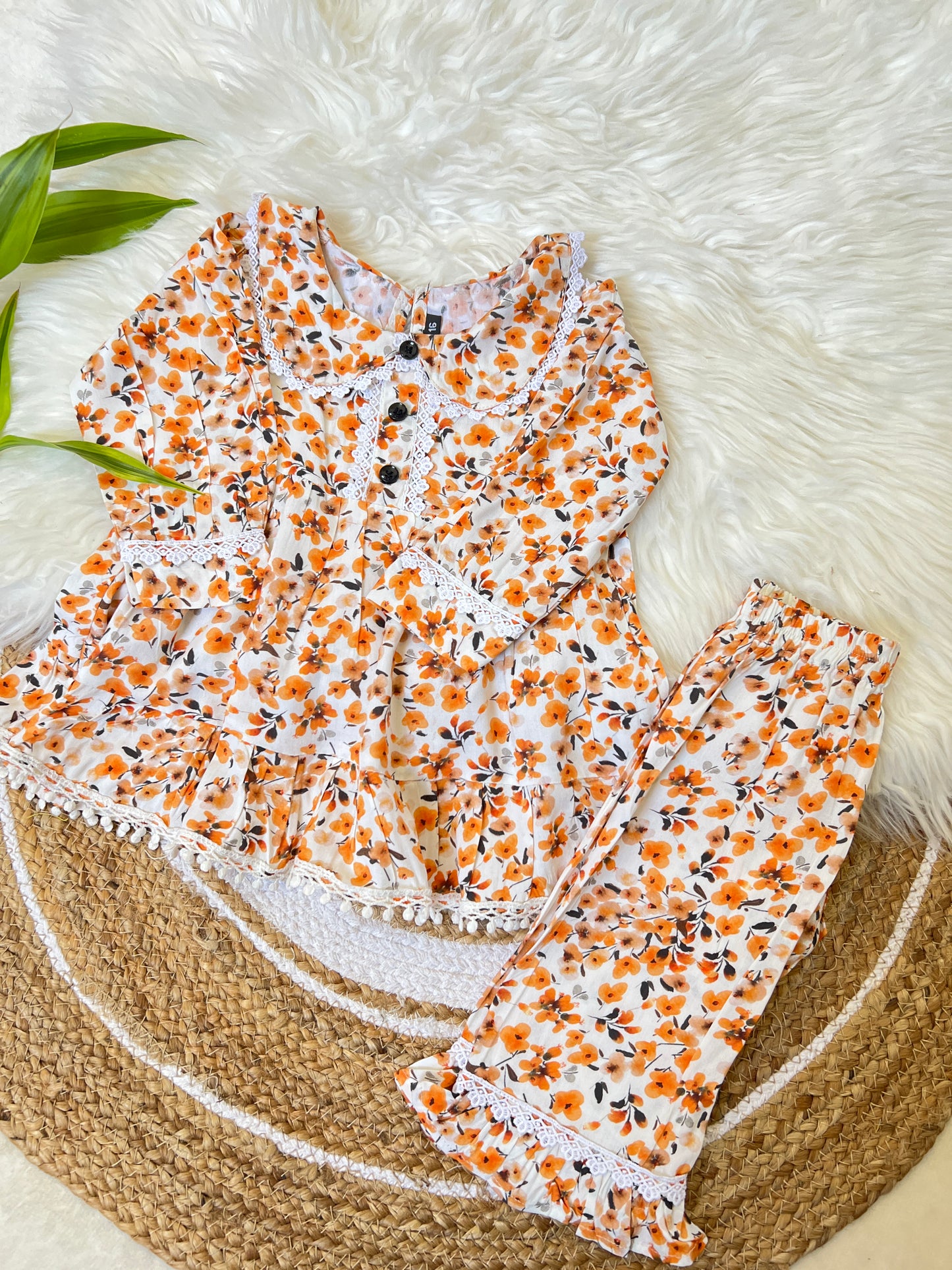 Beautiful kids cord set