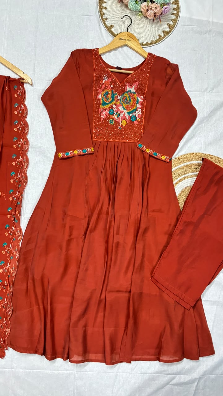 Salwar suit