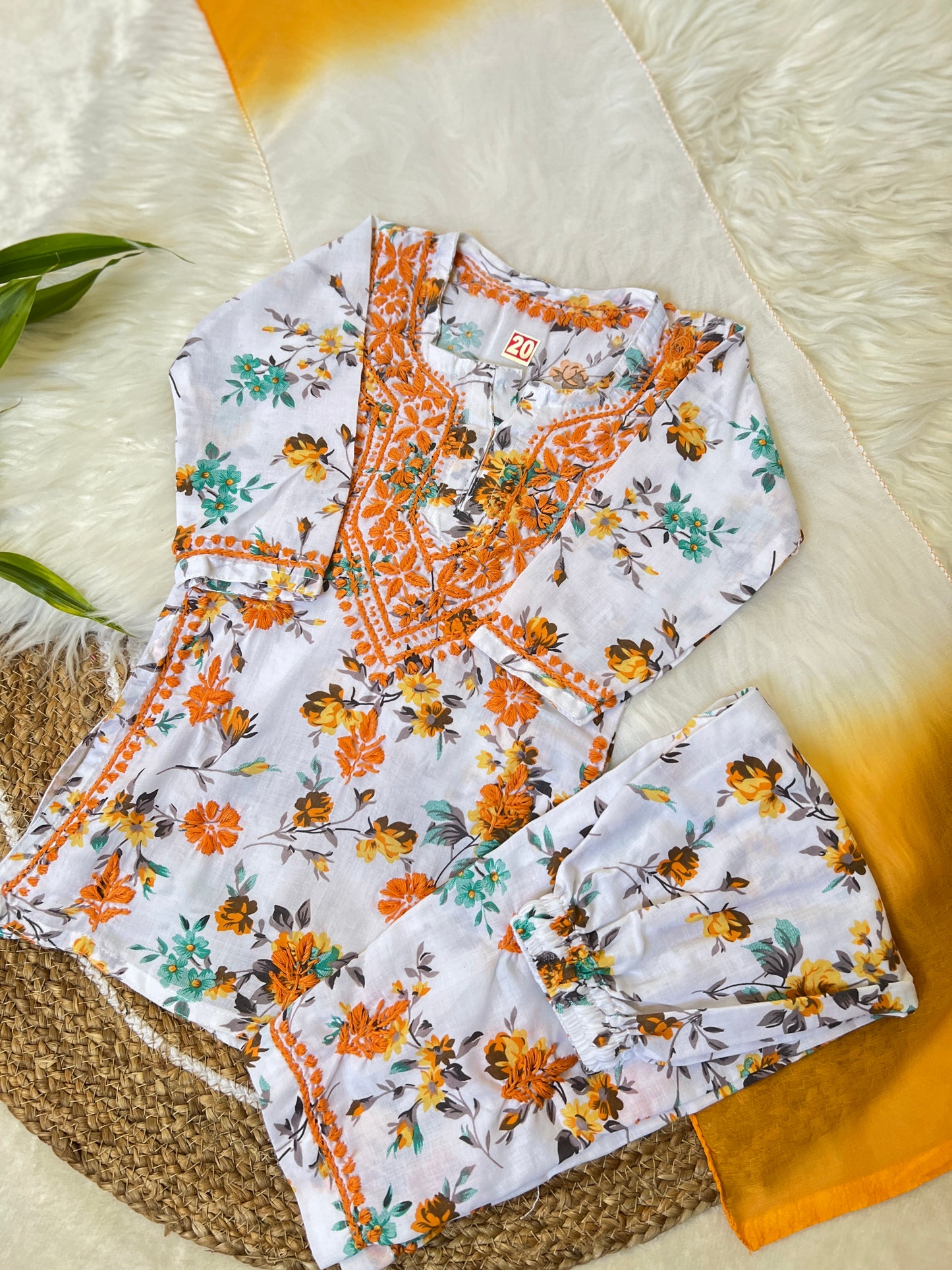 Kids chikankari dress