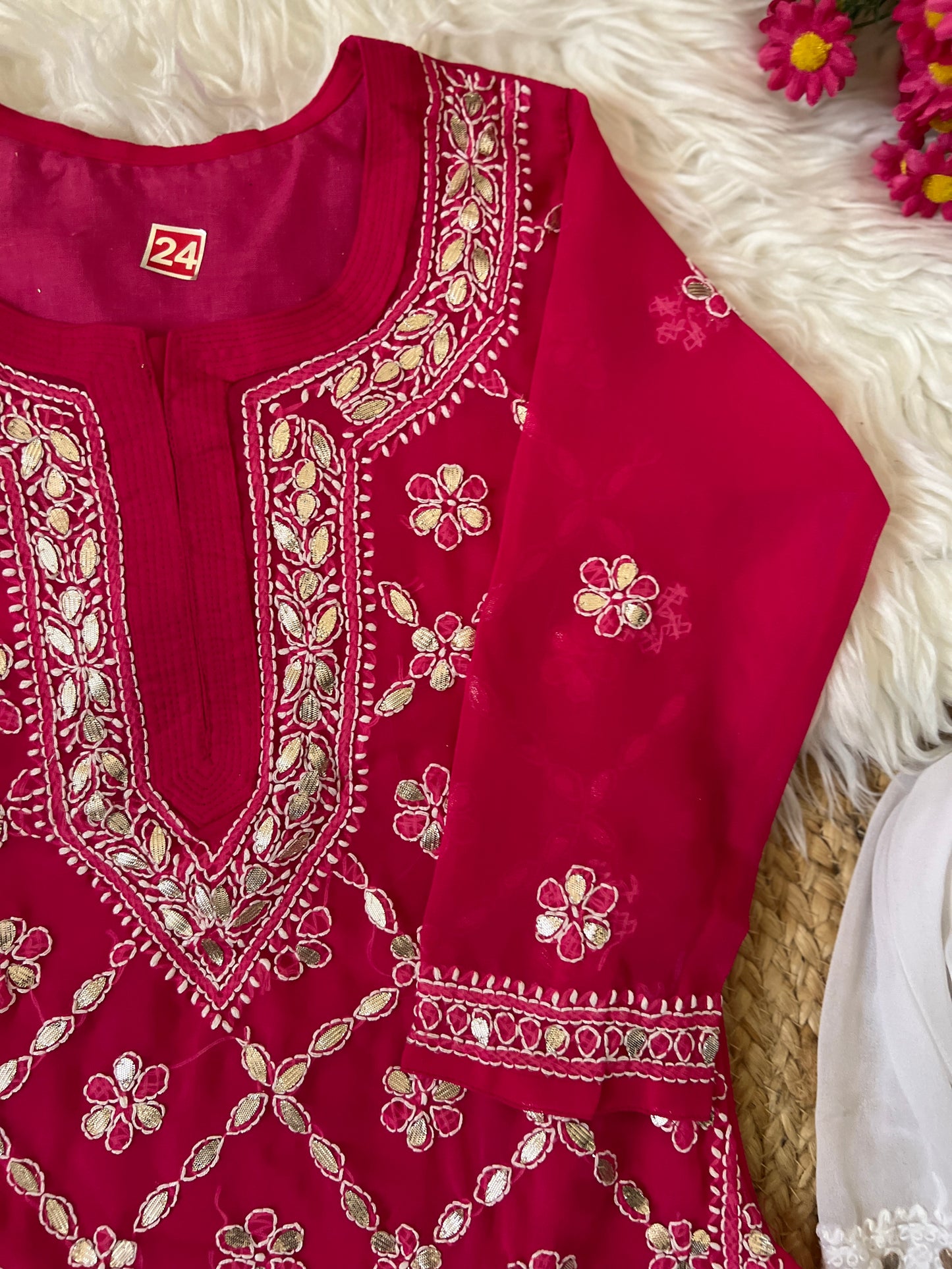 Kids chikankari with gotapatti work (color is pink ,there is color variation in pic)