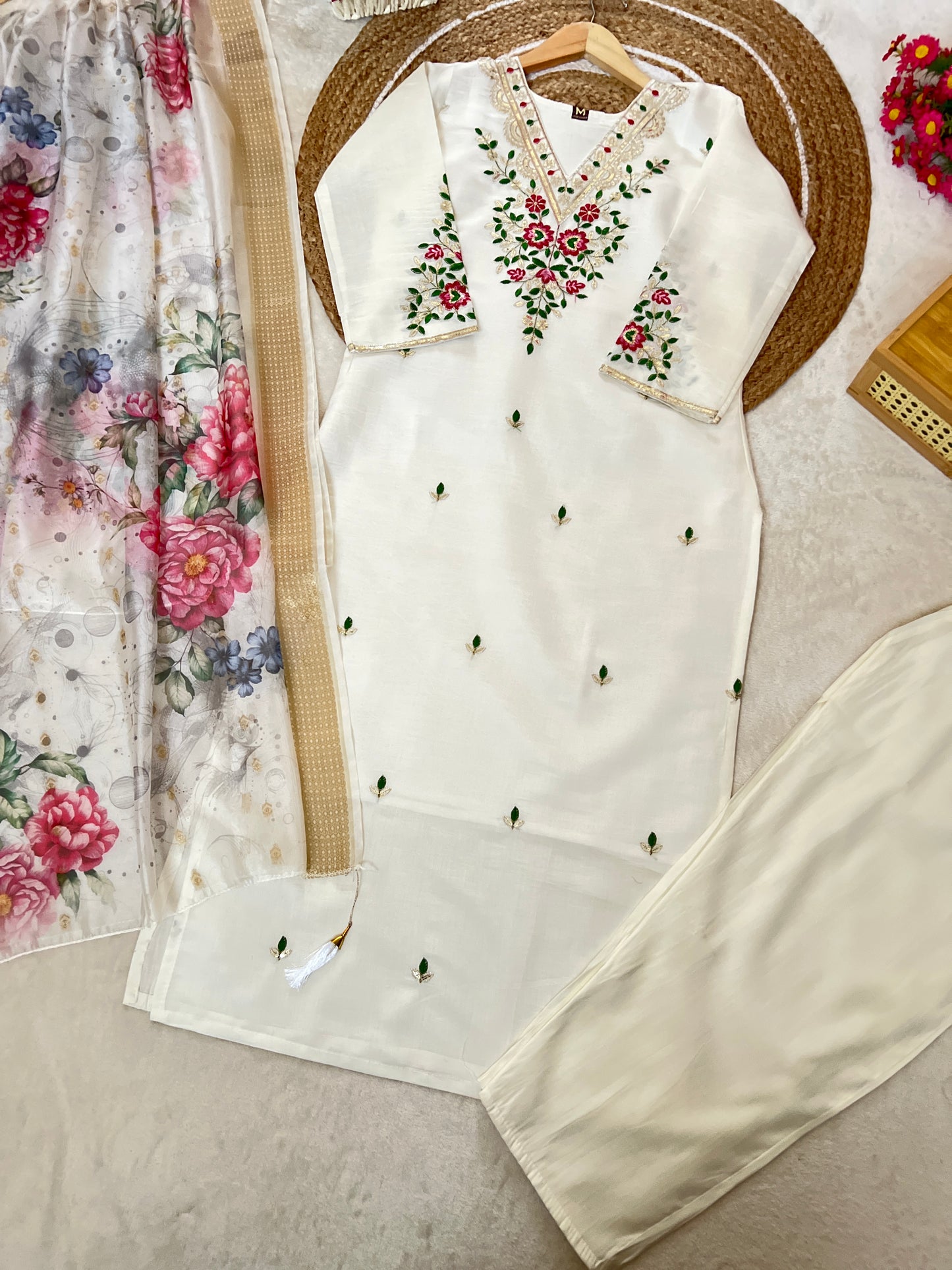 Beautiful roman silk dress with embroidery