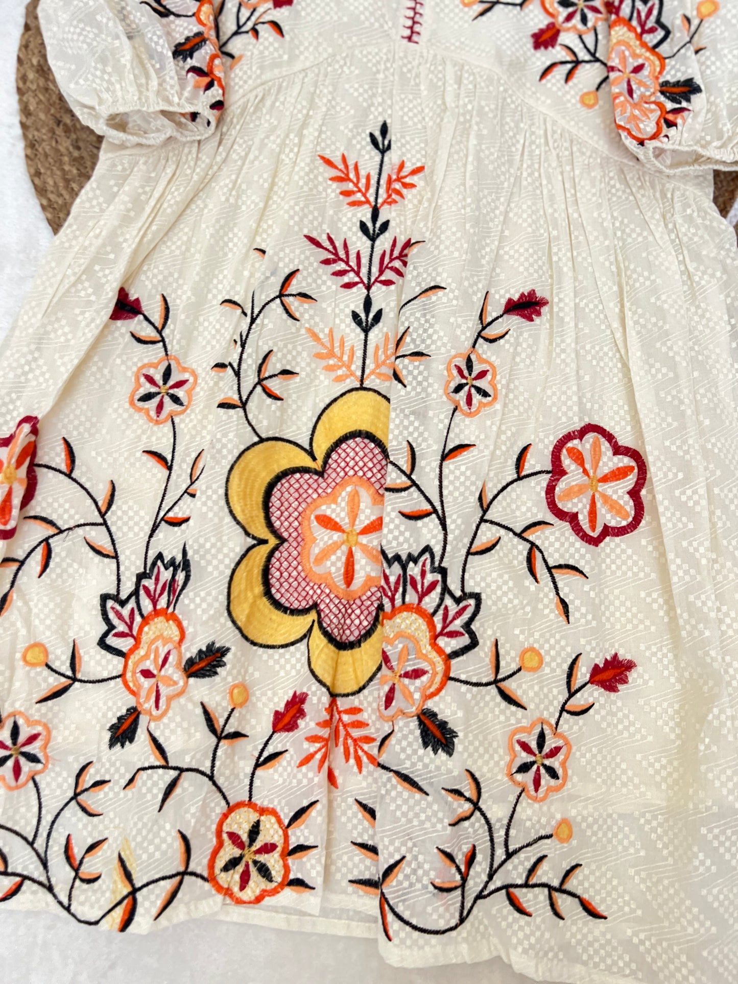 Tunic top in cotton with full embroidery