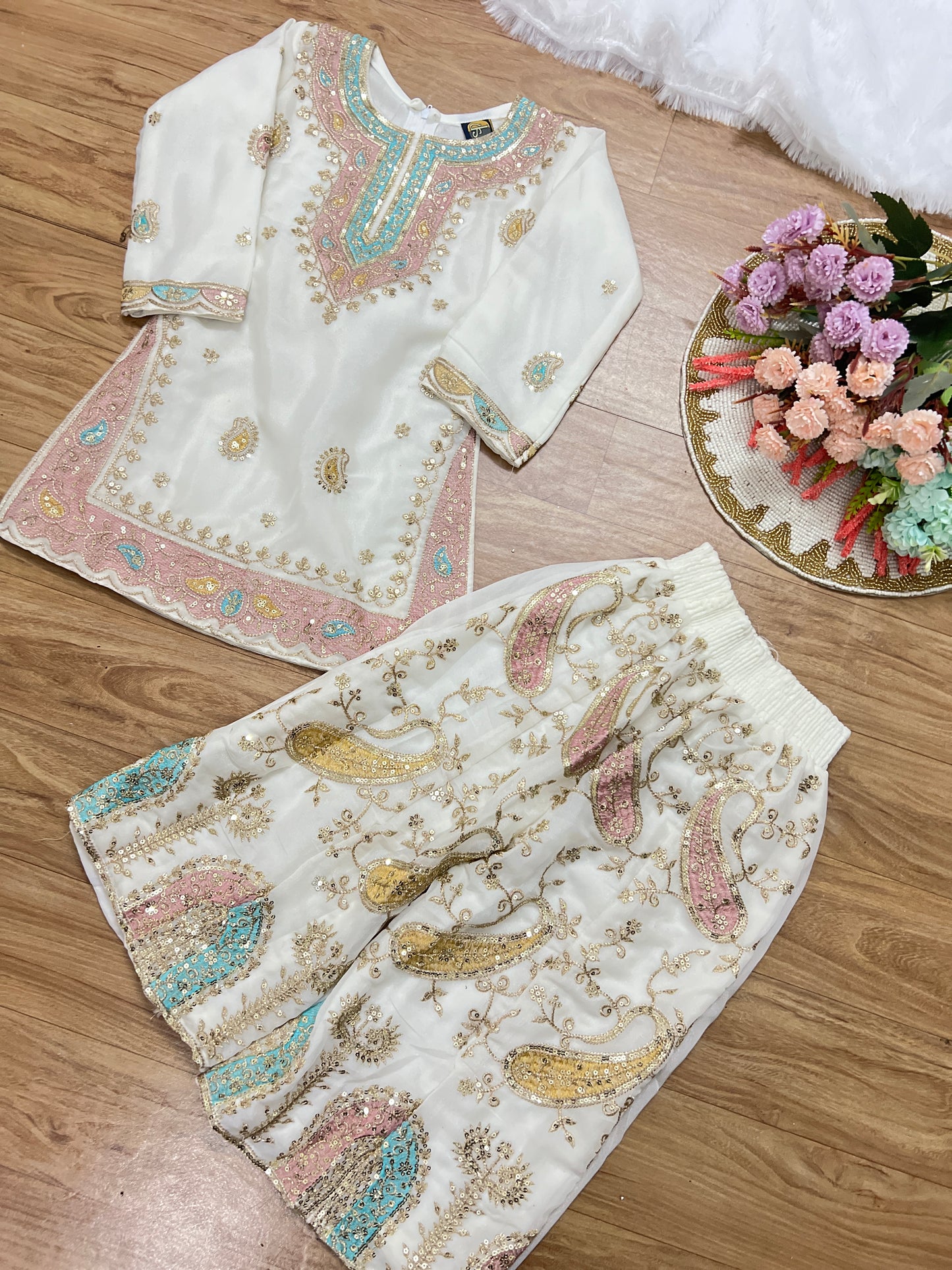 Kids Ethnic wear CBRP 500( 5 AED Discount on prepaid order)