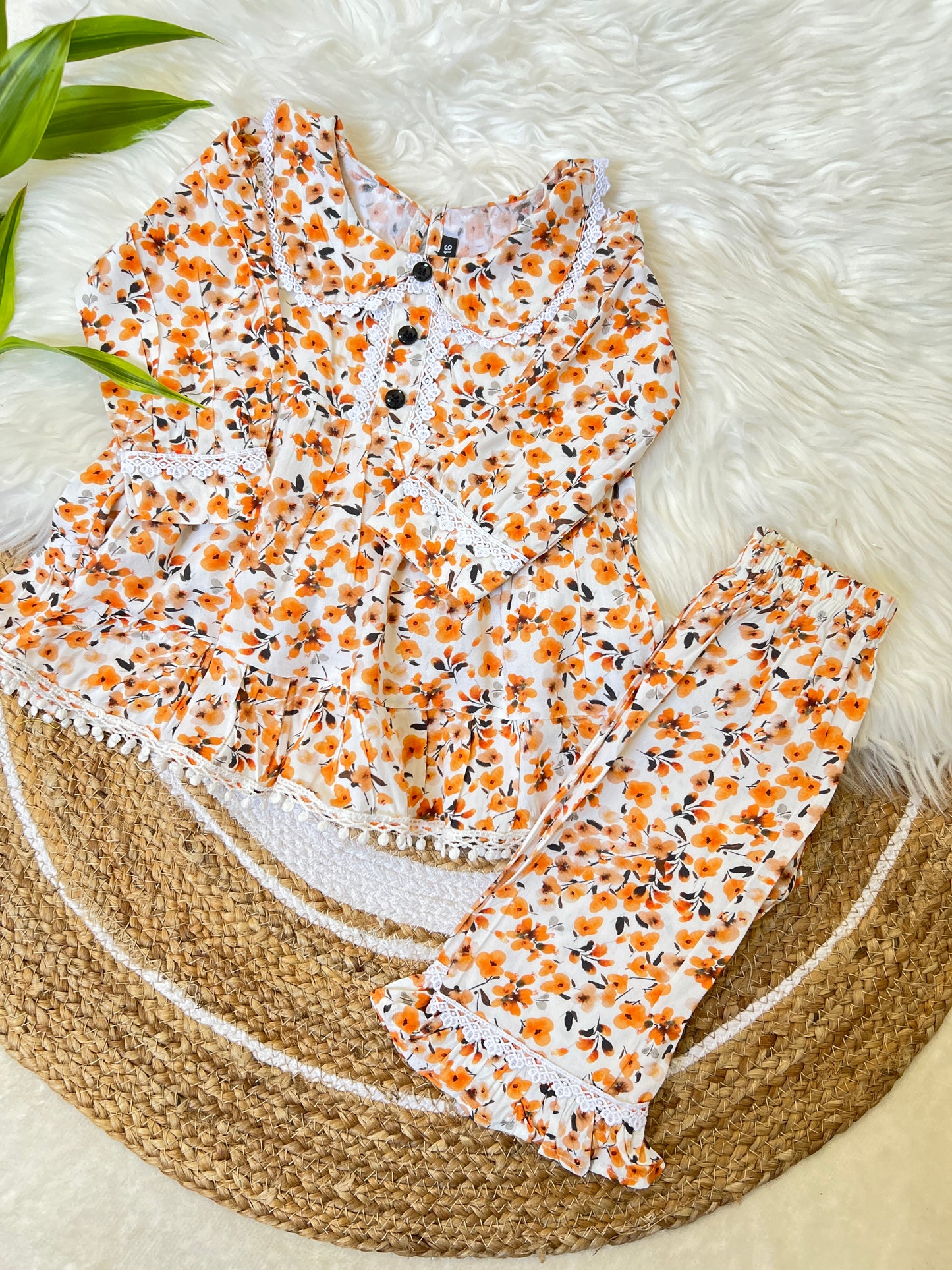 Beautiful kids cord set