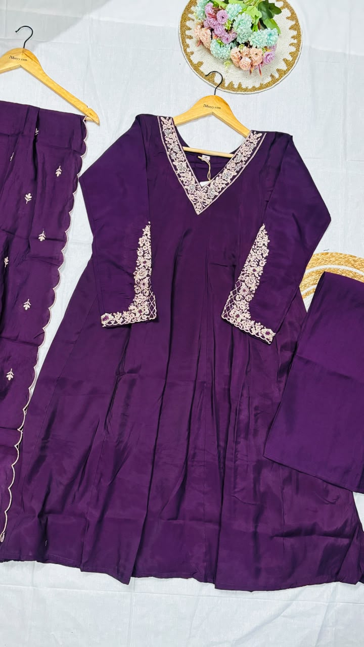 Suit set mul chanderi