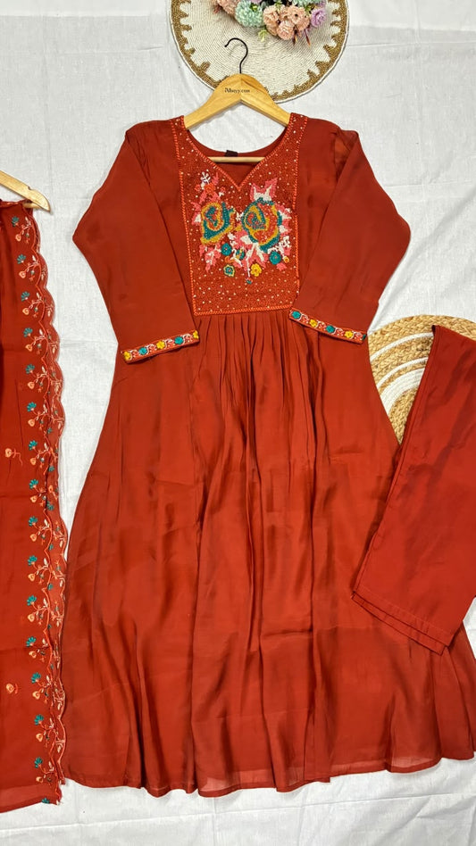 Salwar suit