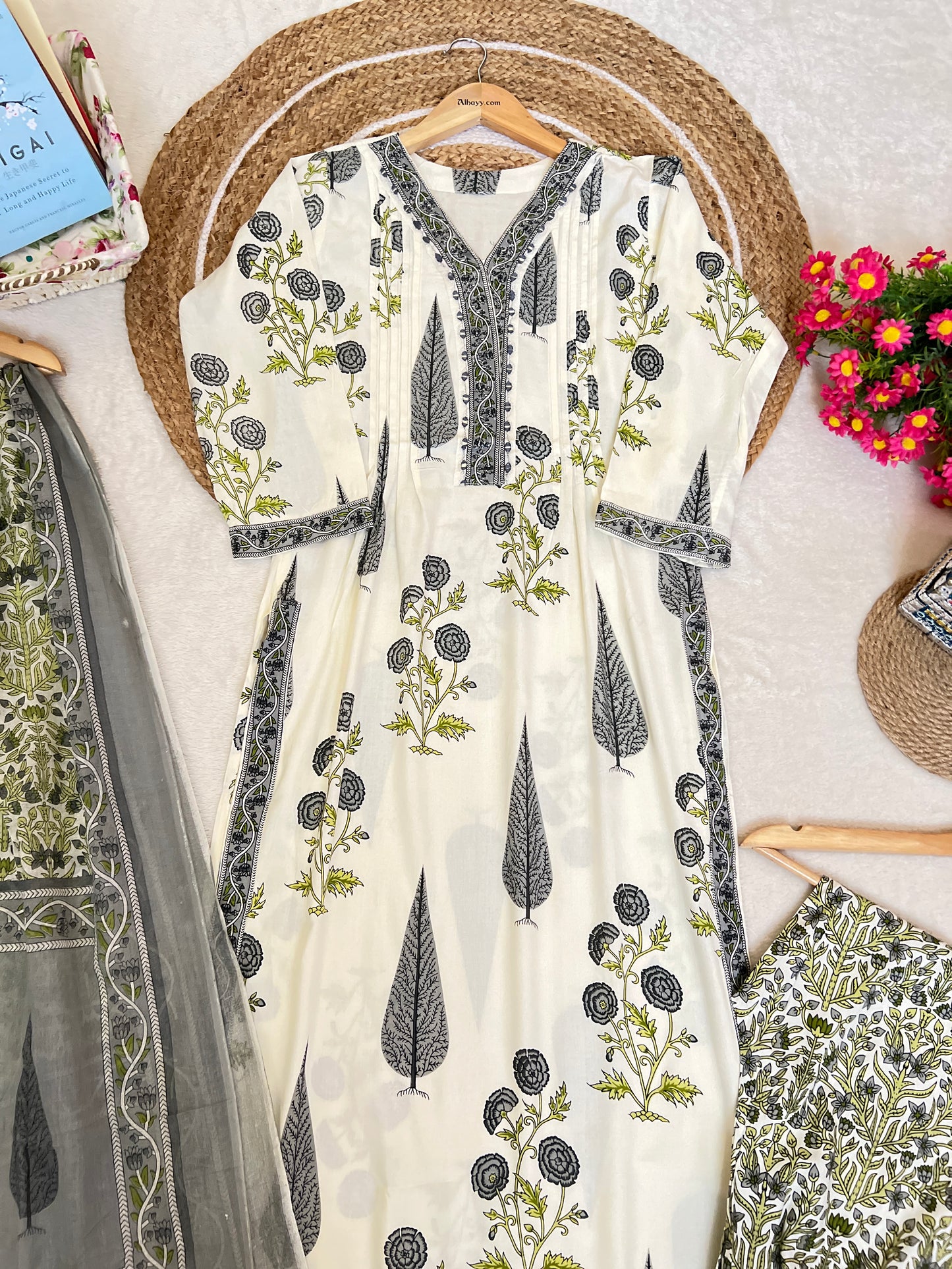 Cotton dress with mirror work on neck