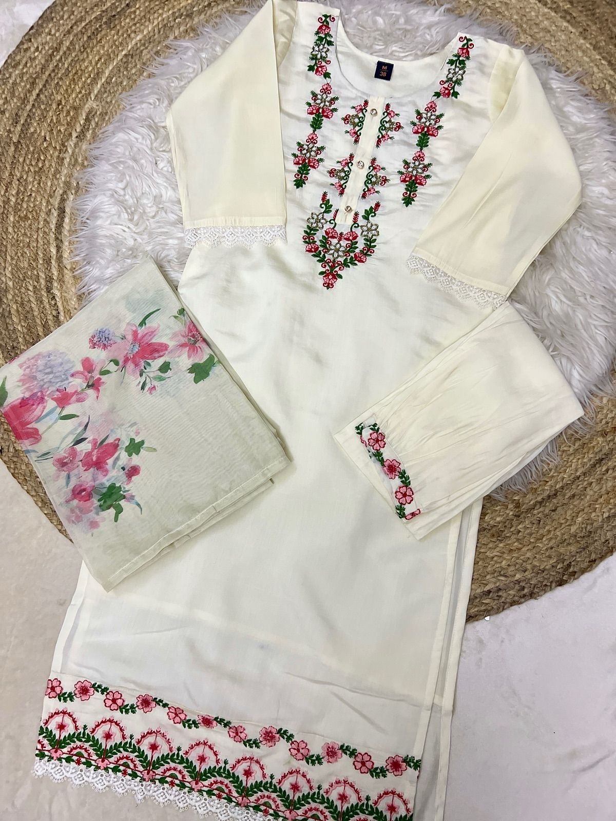 Beautiful dress in cotton silk
