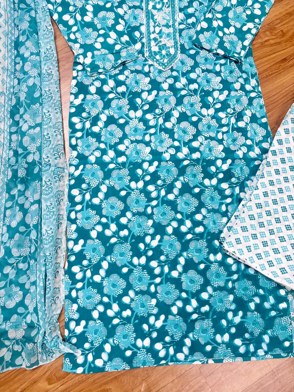 Cotton suit