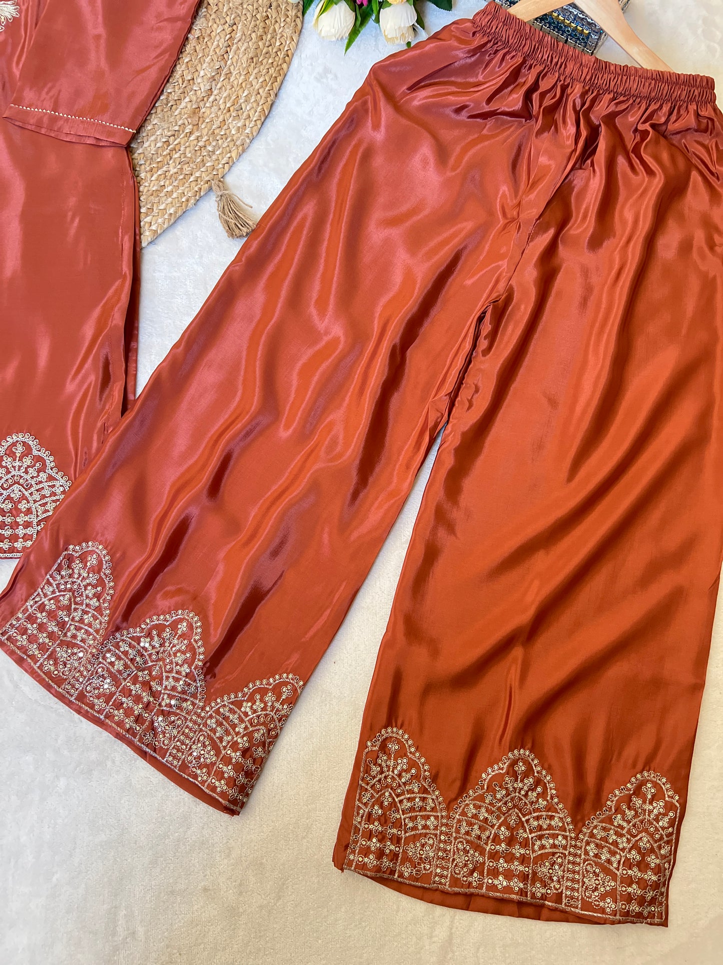 Beautiful dress in Muslin Silk -1044