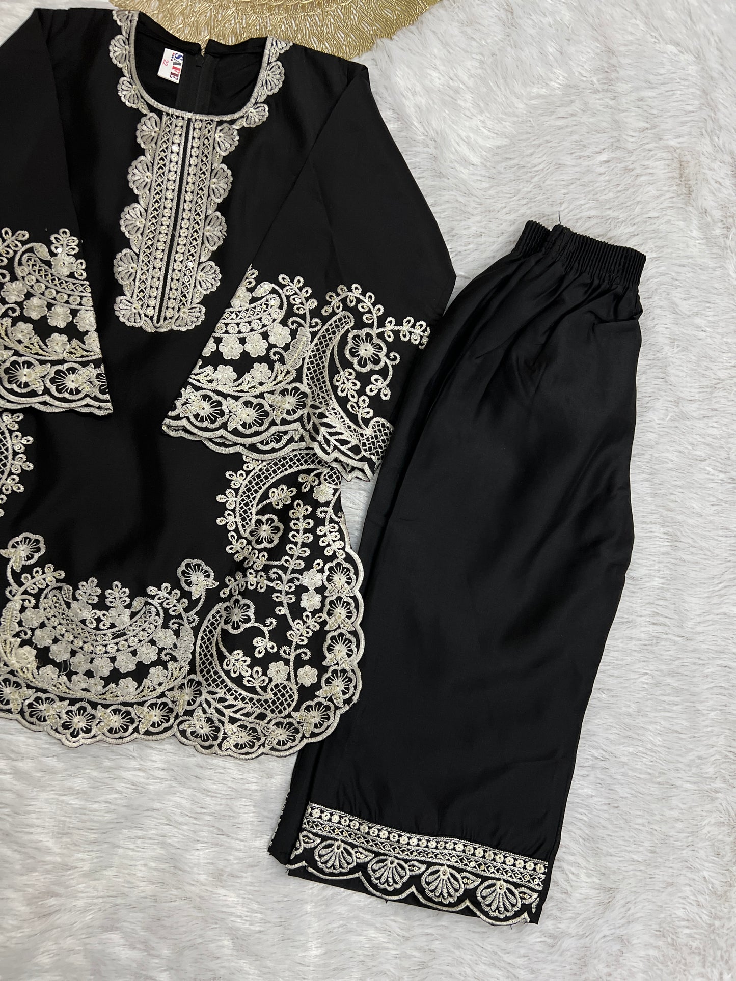 Black embroidery suit CBRP 500