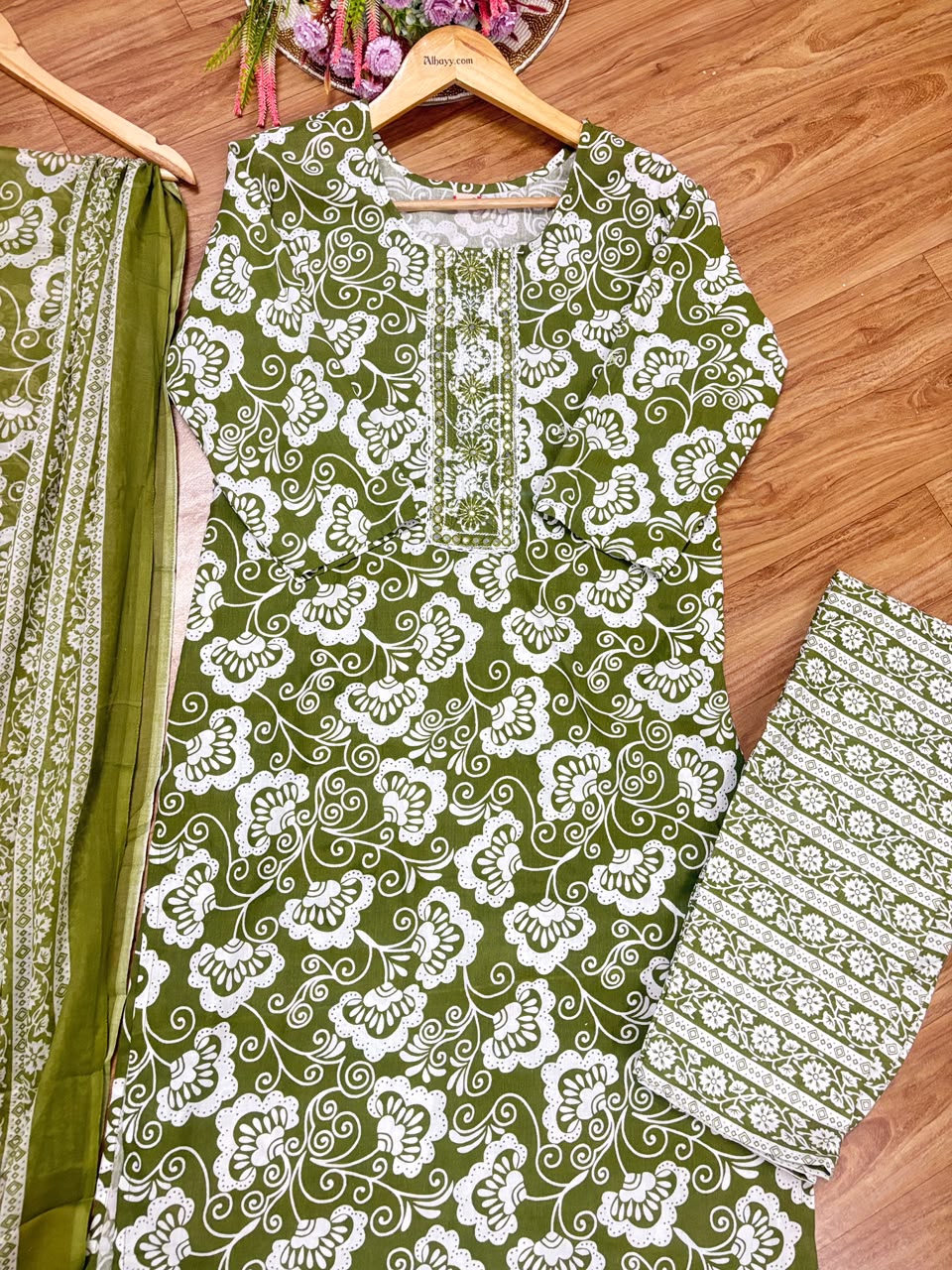 Cotton suit