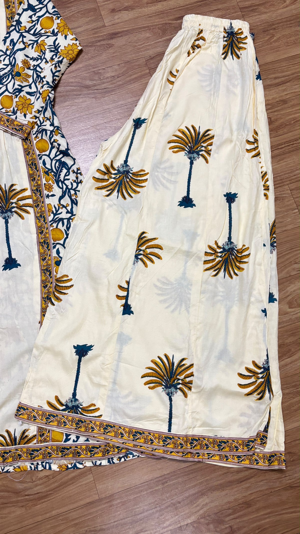 Suit set cotton work on net and other full print