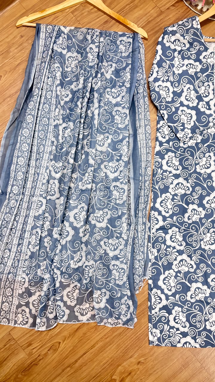 Cotton suit