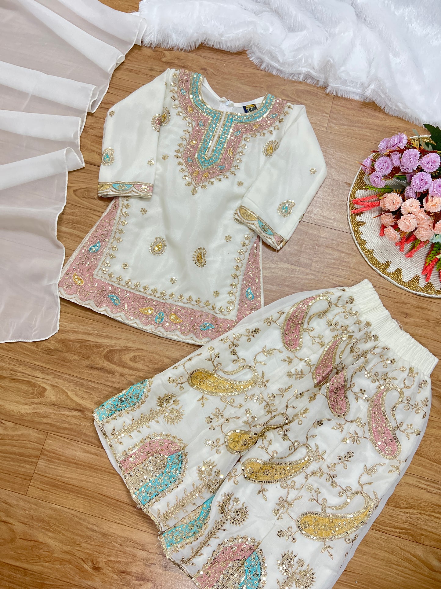 Kids Ethnic wear CBRP 500( 5 AED Discount on prepaid order)