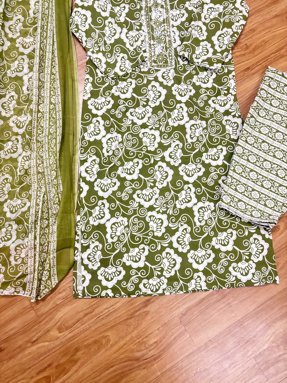 Cotton suit