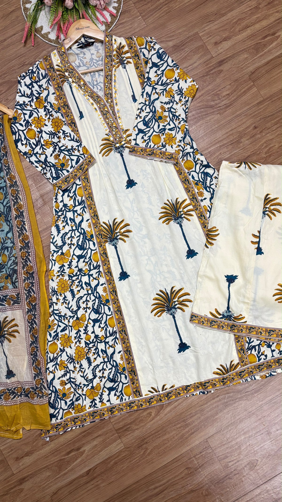 Suit set cotton work on net and other full print