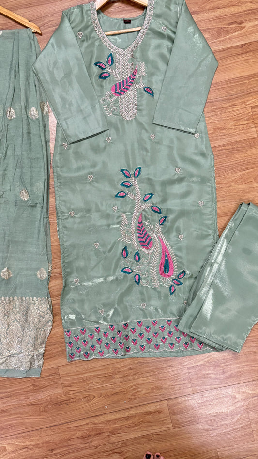 Suit set silk material