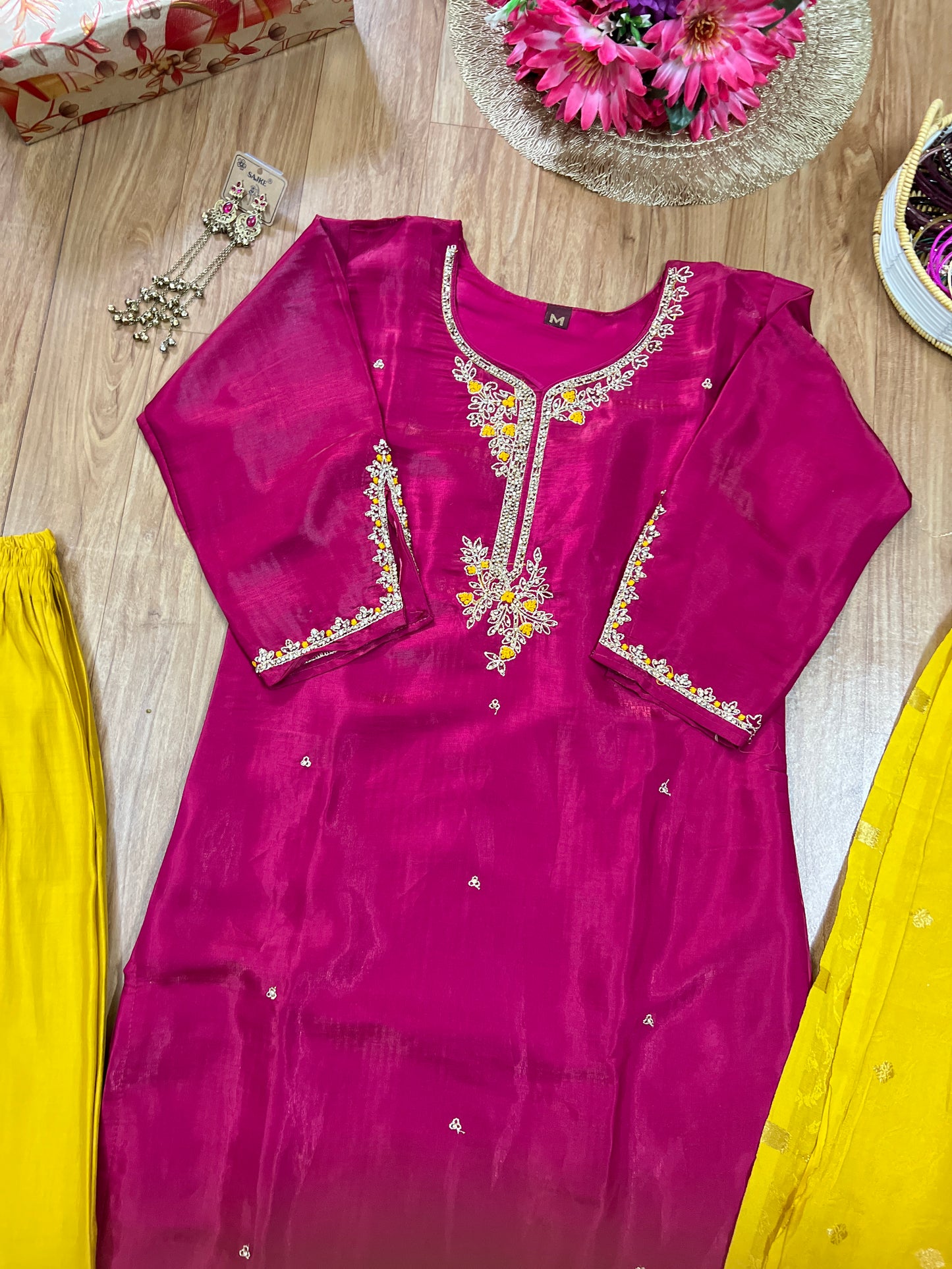 Beautiful silk suit CBRP500