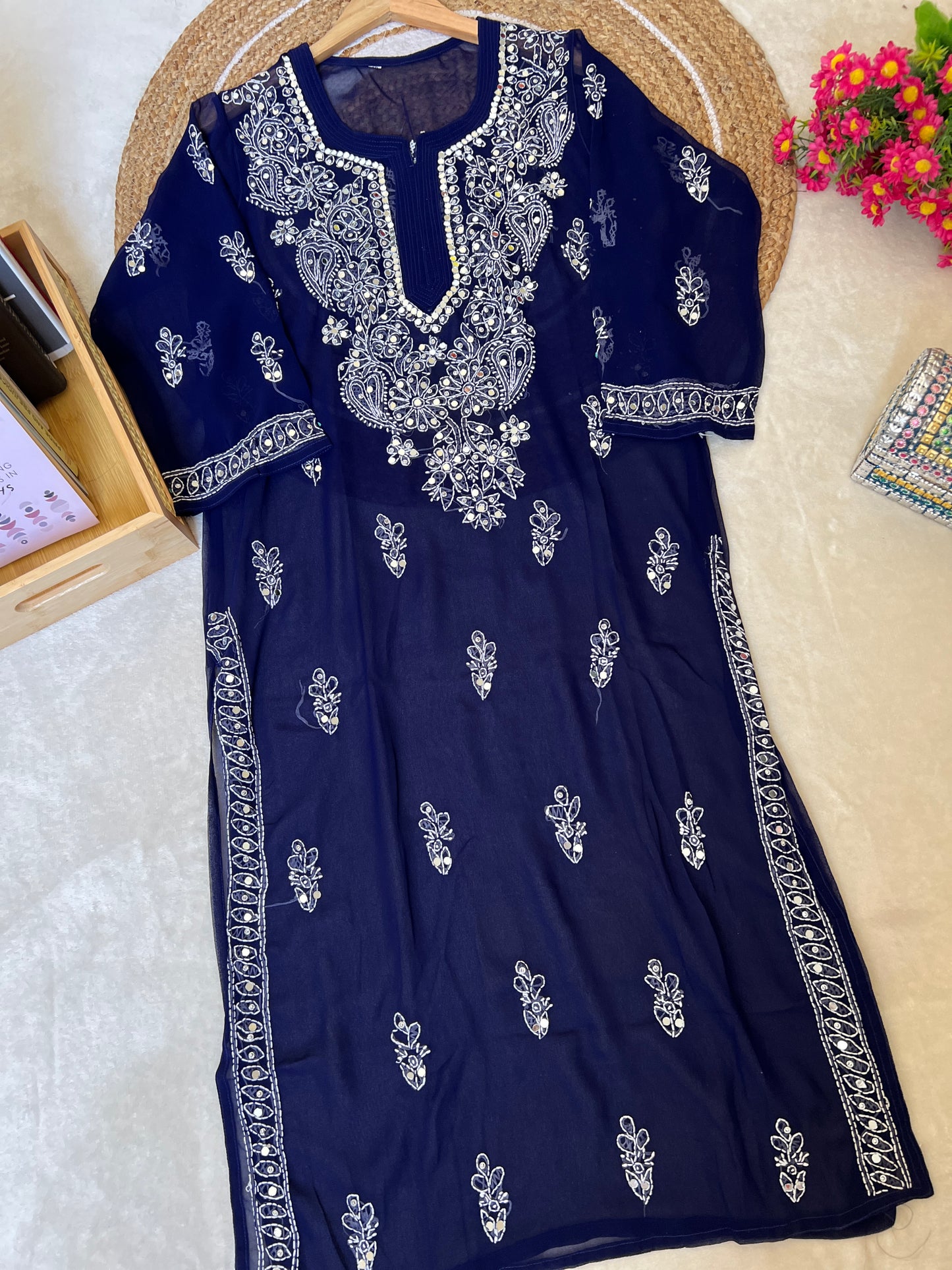 Chikankari kurtie