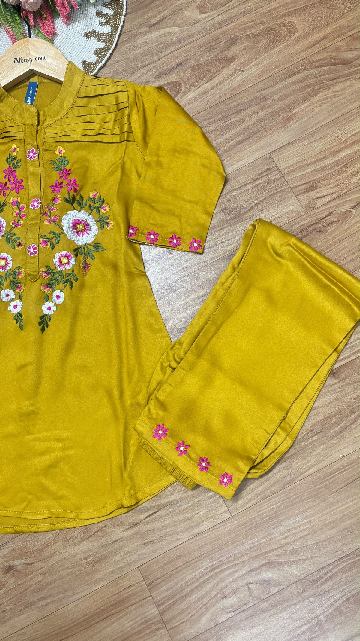 Kids wear