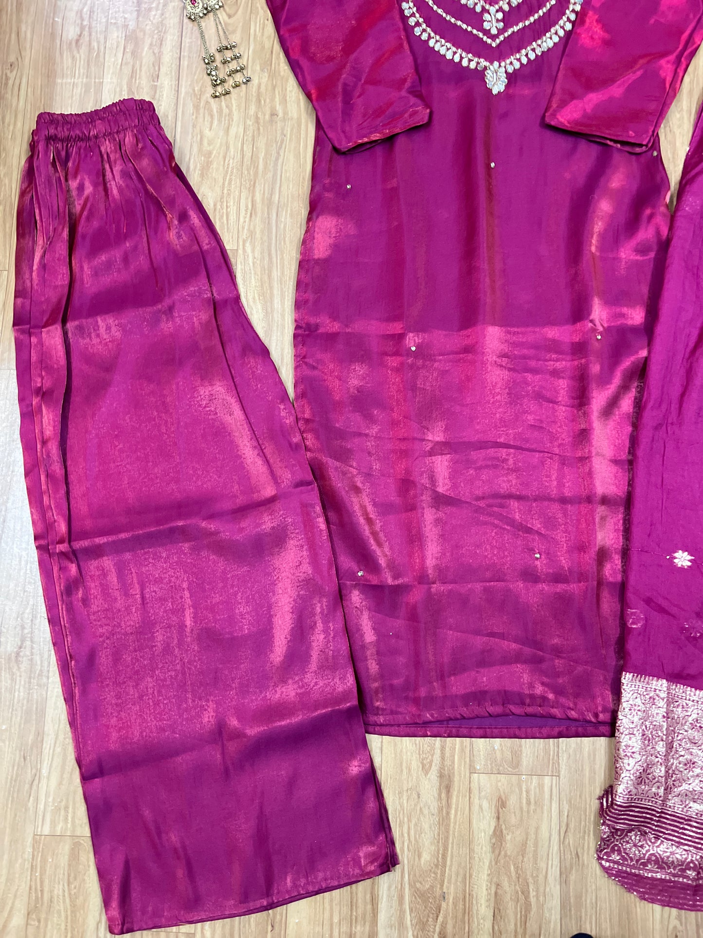 Glass silk suit CBRP 500