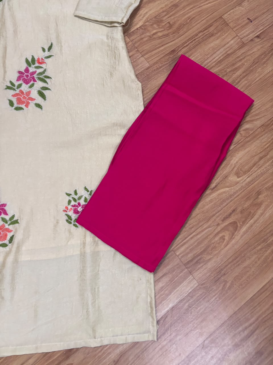 Tissue silk material suit