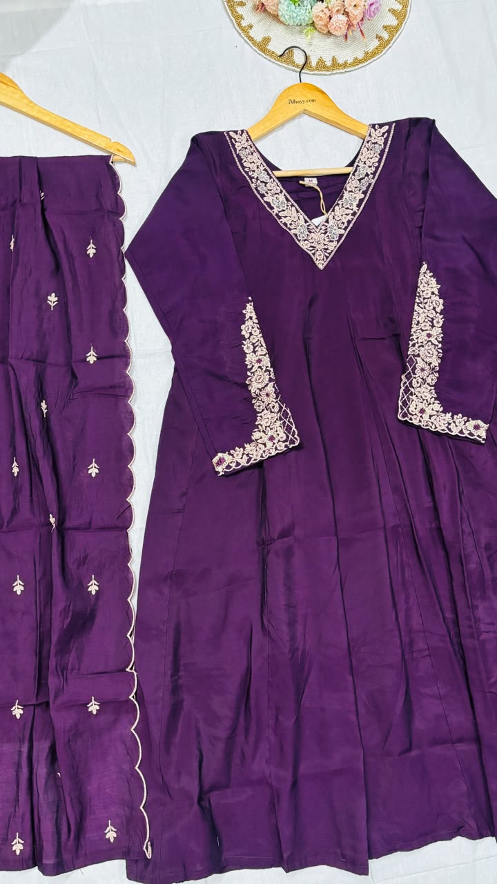 Suit set mul chanderi