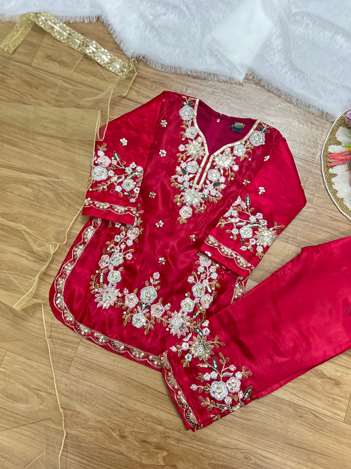 Kids Ethnic wear Dresses CBRP 500 ( 5 AED Discount on prepaid orders)