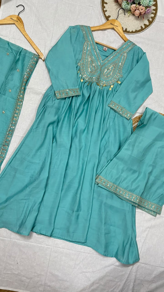 Suit set