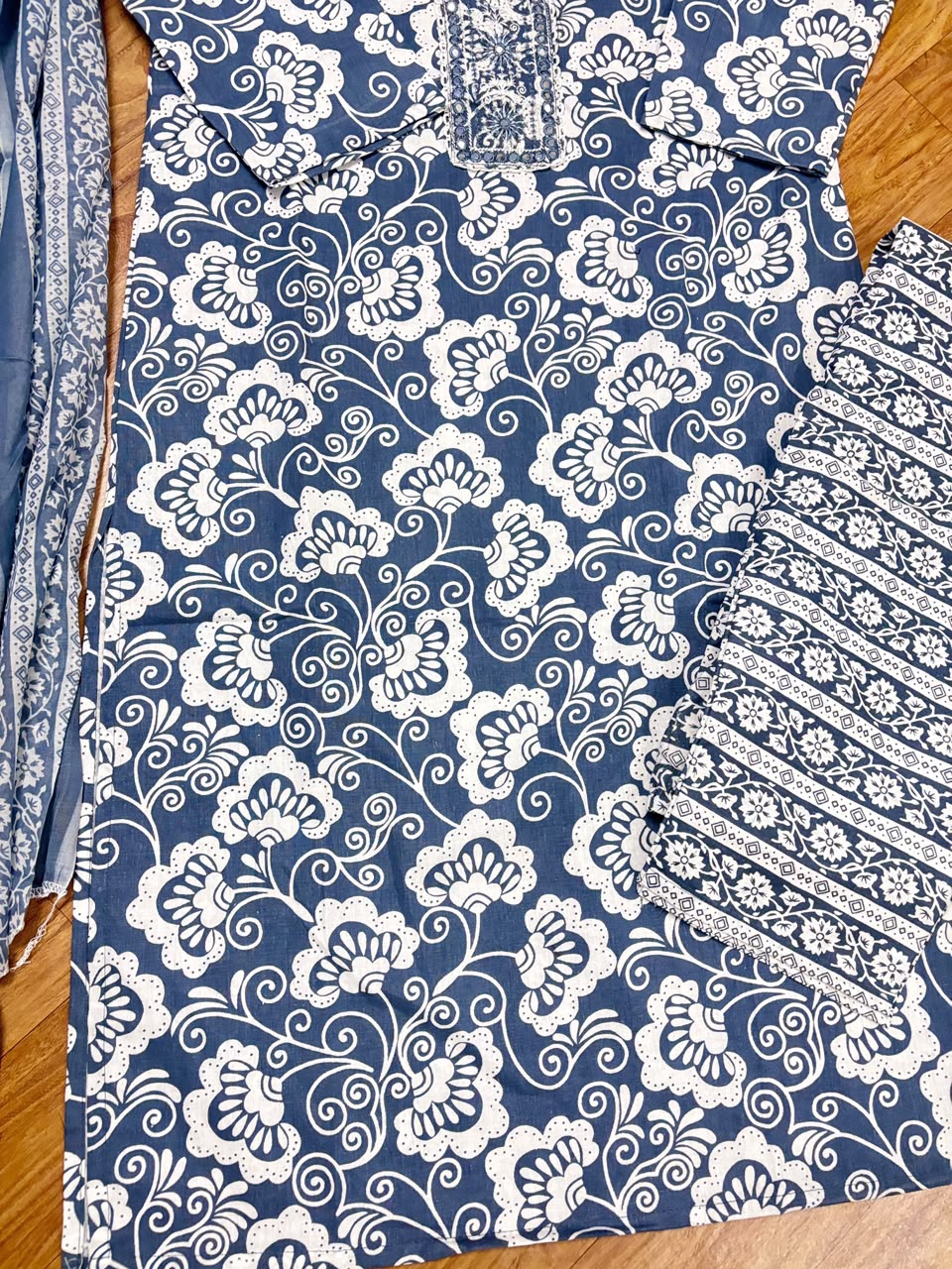 Cotton suit