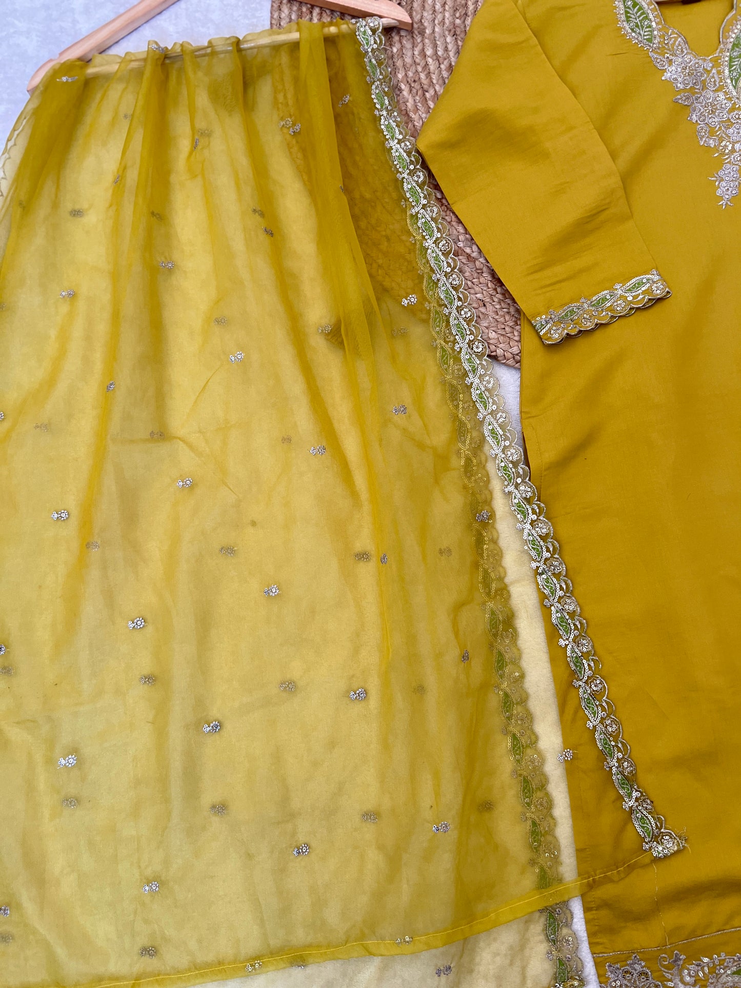 Premium Suit set CBRP1044