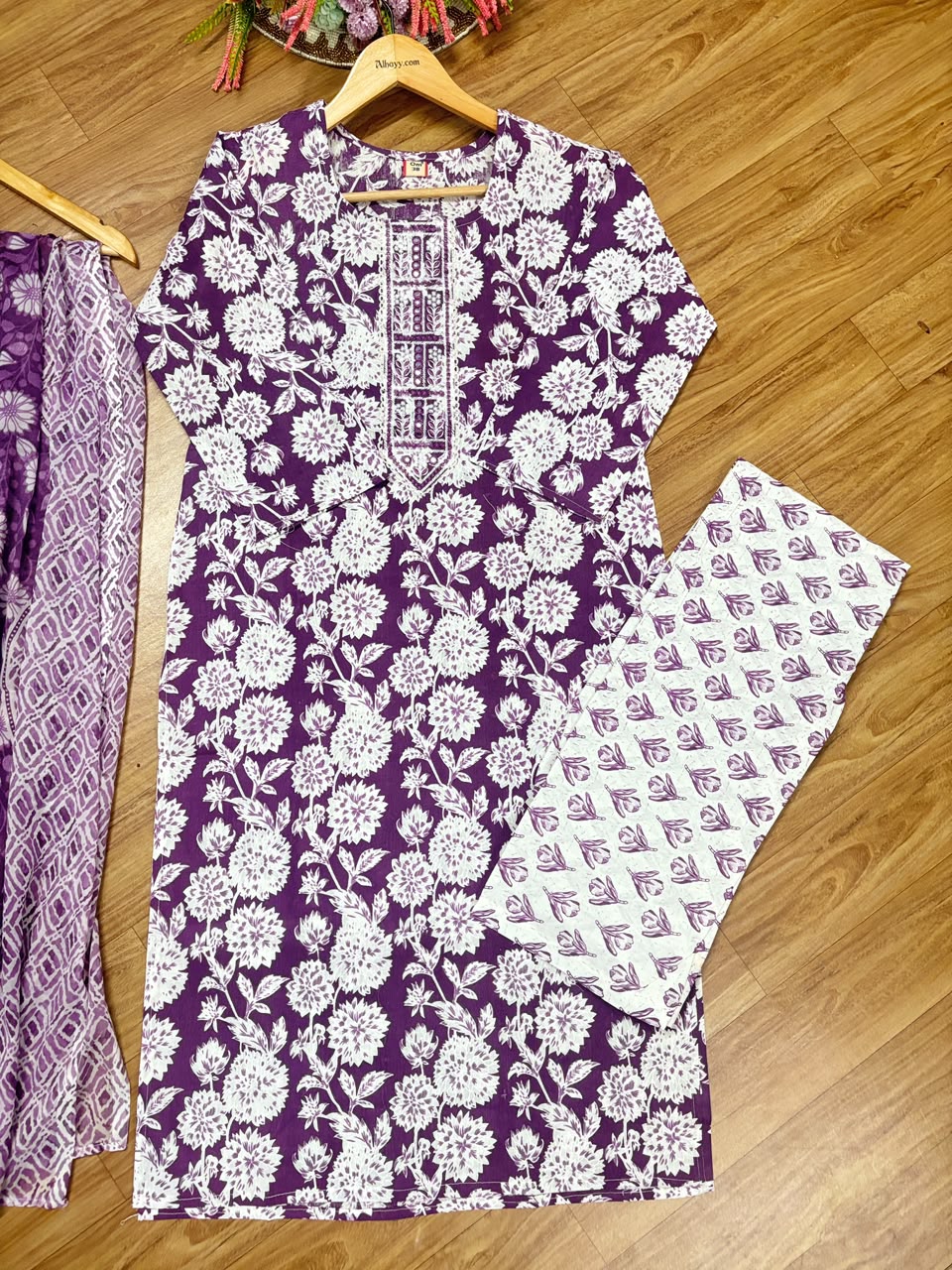 Cotton suit