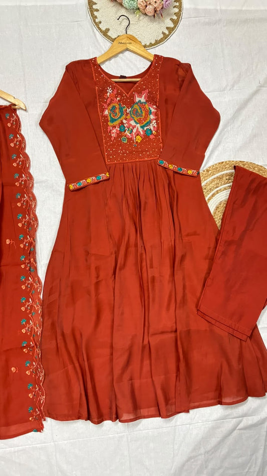 Salwar suit