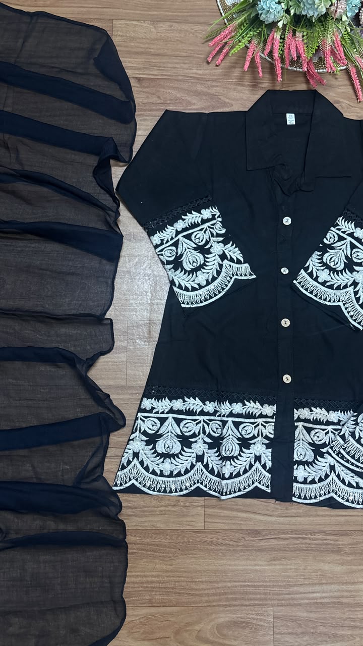 Kids dress with embroidery