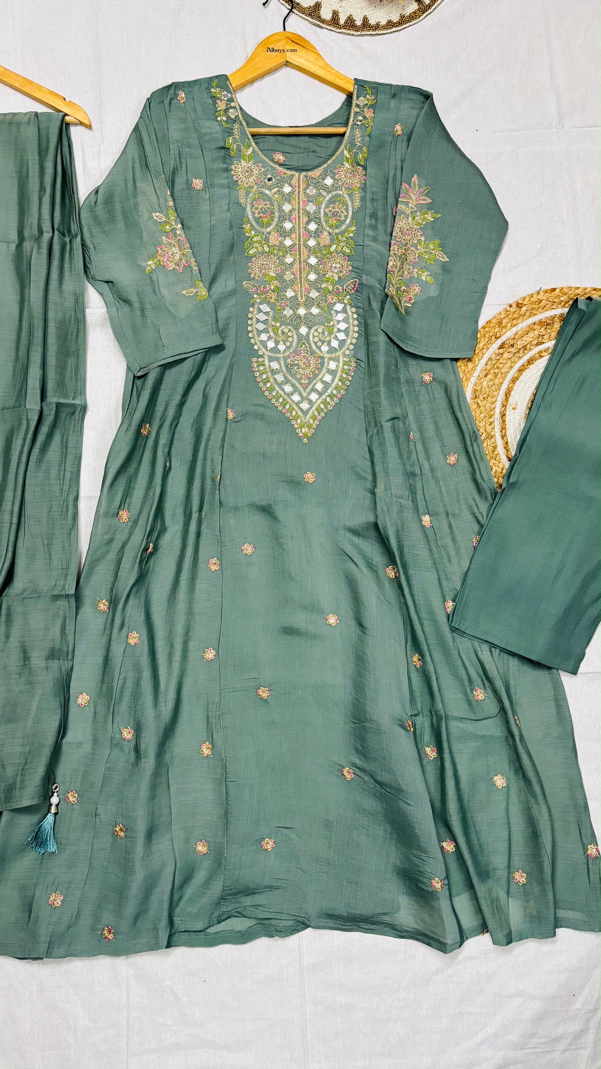 Suit set Mul chanderi