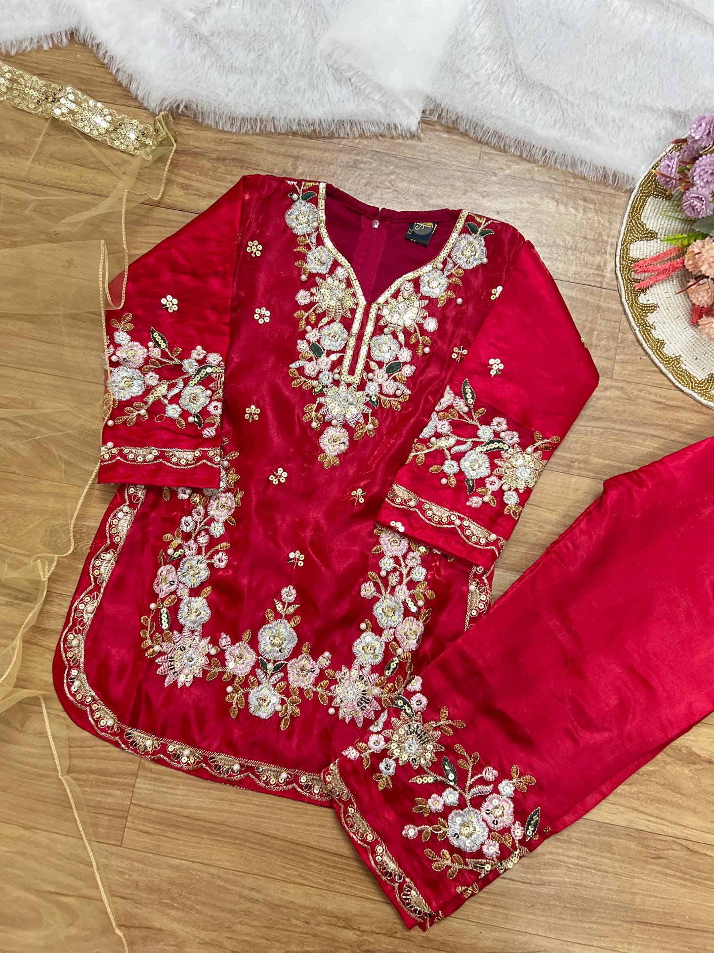 Kids Ethnic wear Dresses CBRP 500 ( 5 AED Discount on prepaid orders)