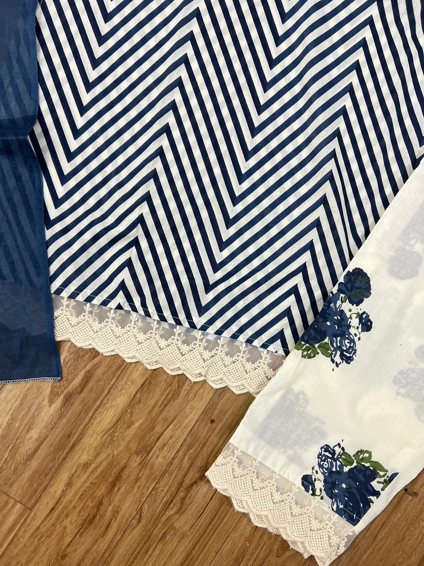 Premium Cotton suit set (CBRP700) 5 AED Discount on prepaid order