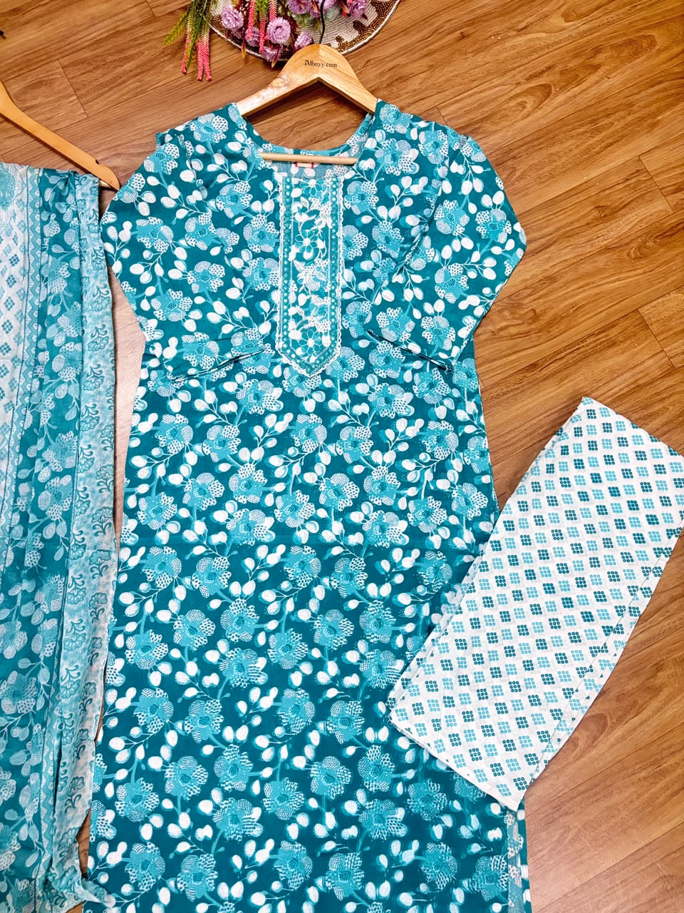 Cotton suit