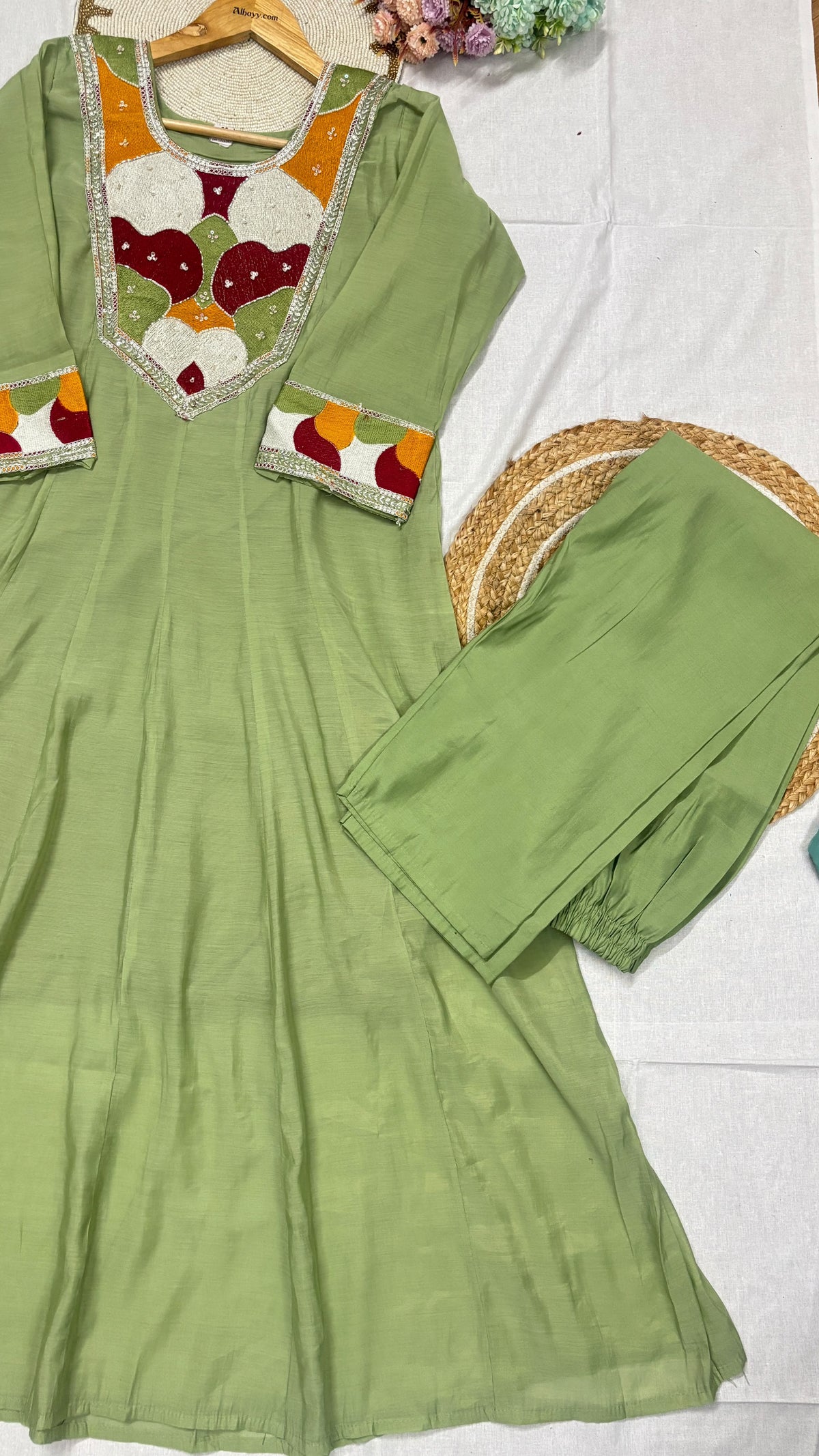 Mul chanderi suit set