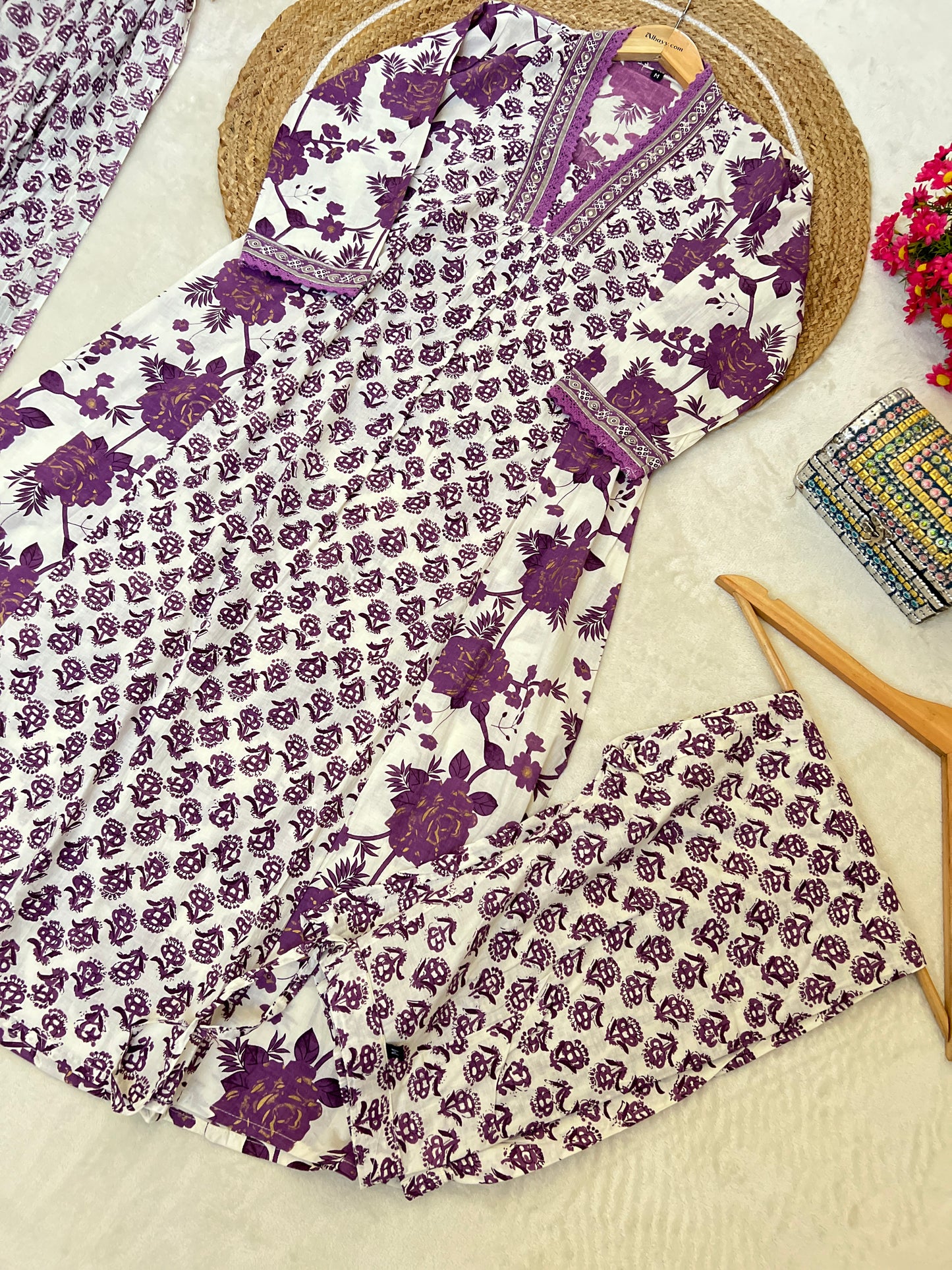 Premium cotton suit set ( neck hands border lace work )