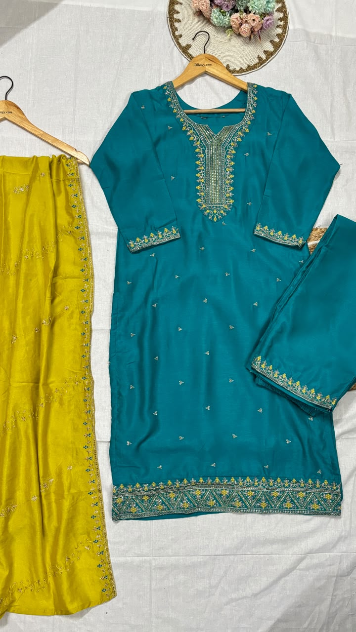 Salwar suit