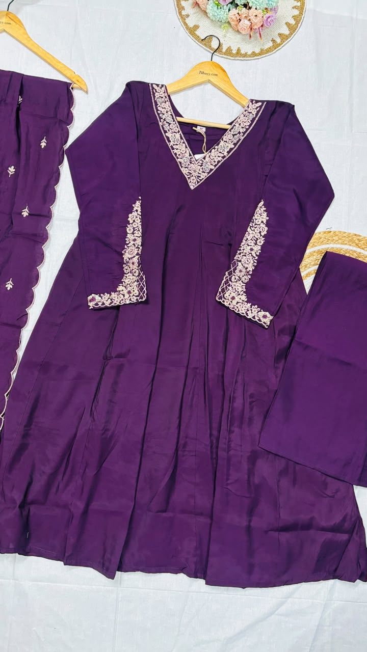 Suit set mul chanderi