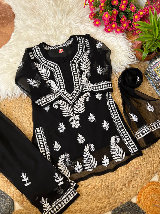 Kids chikankari