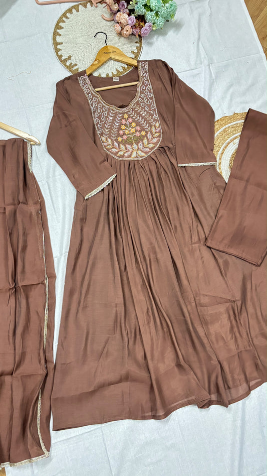 Mul chanderi suit set