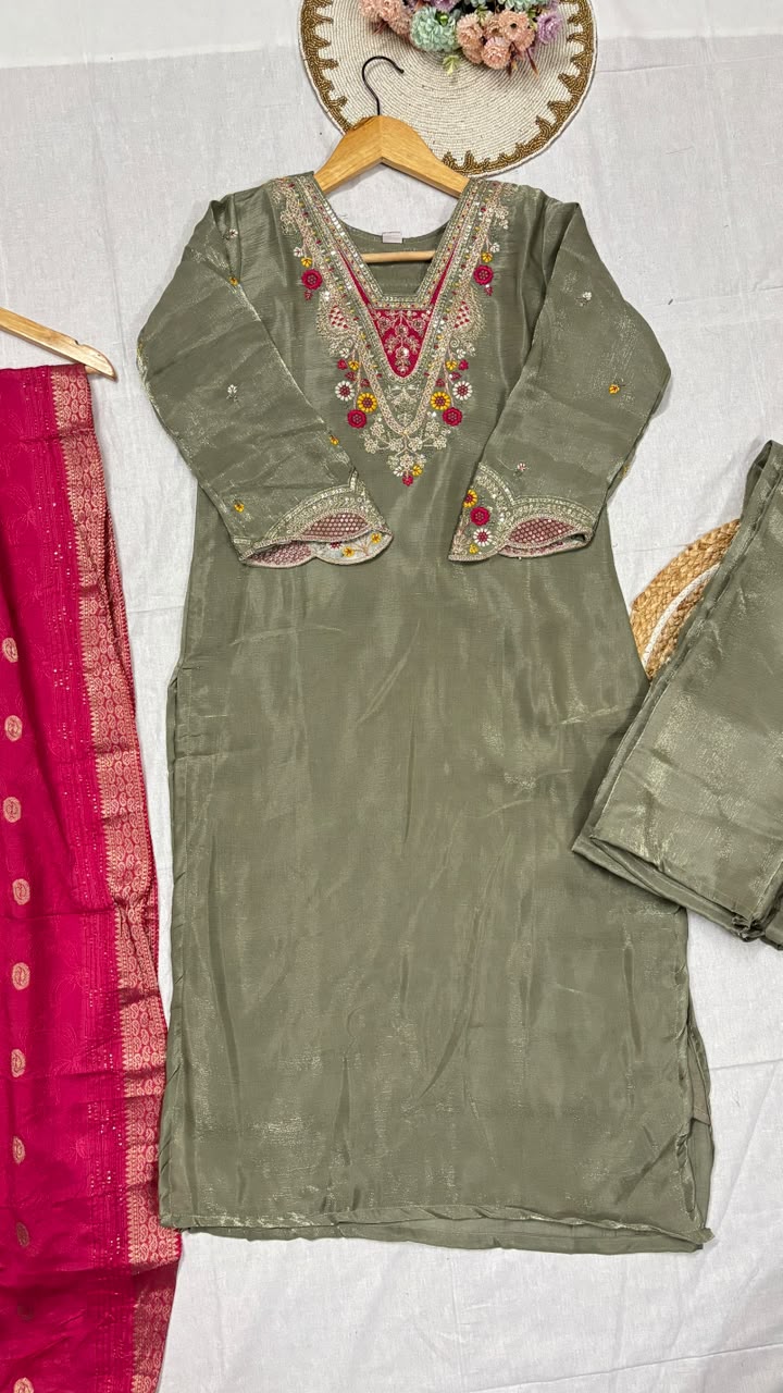 Suit set
