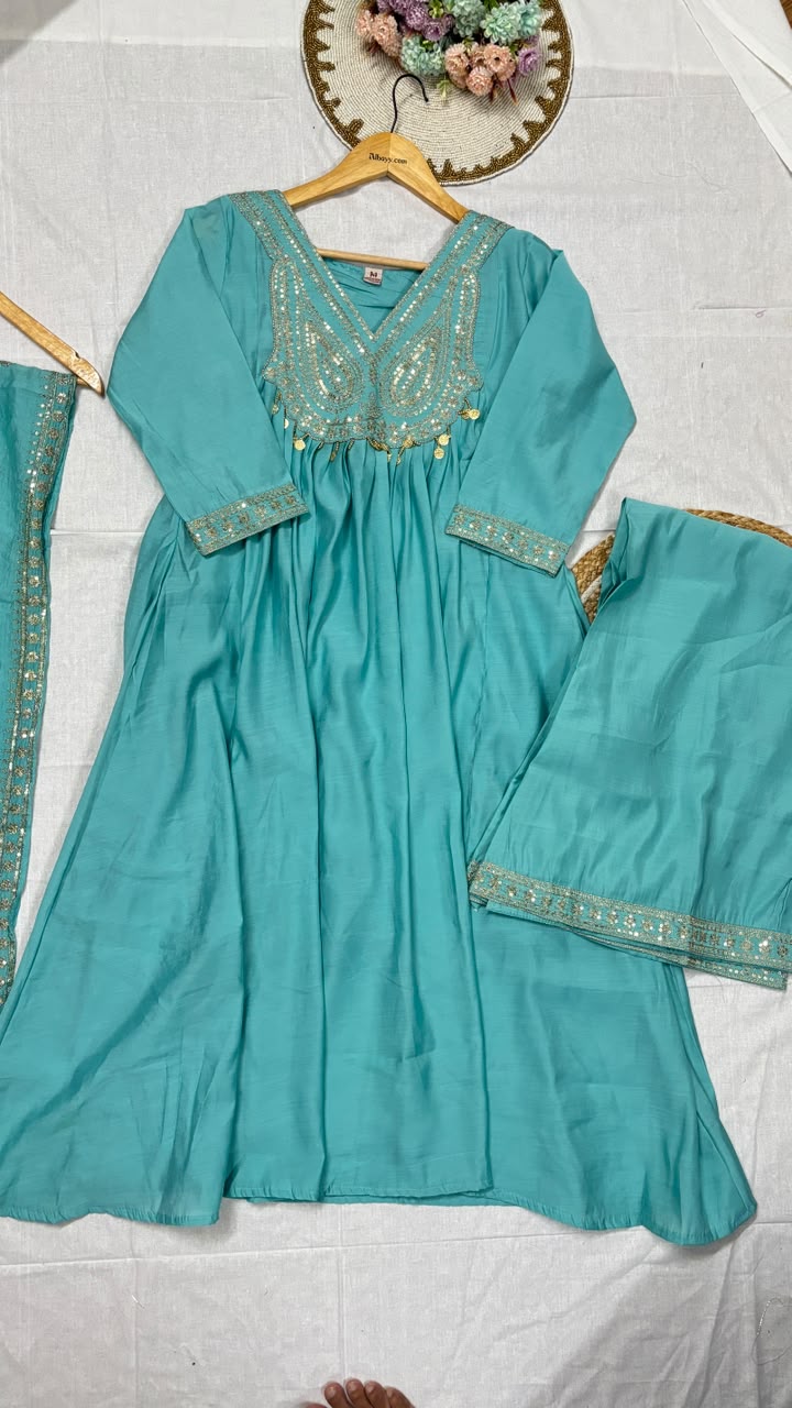 Suit set