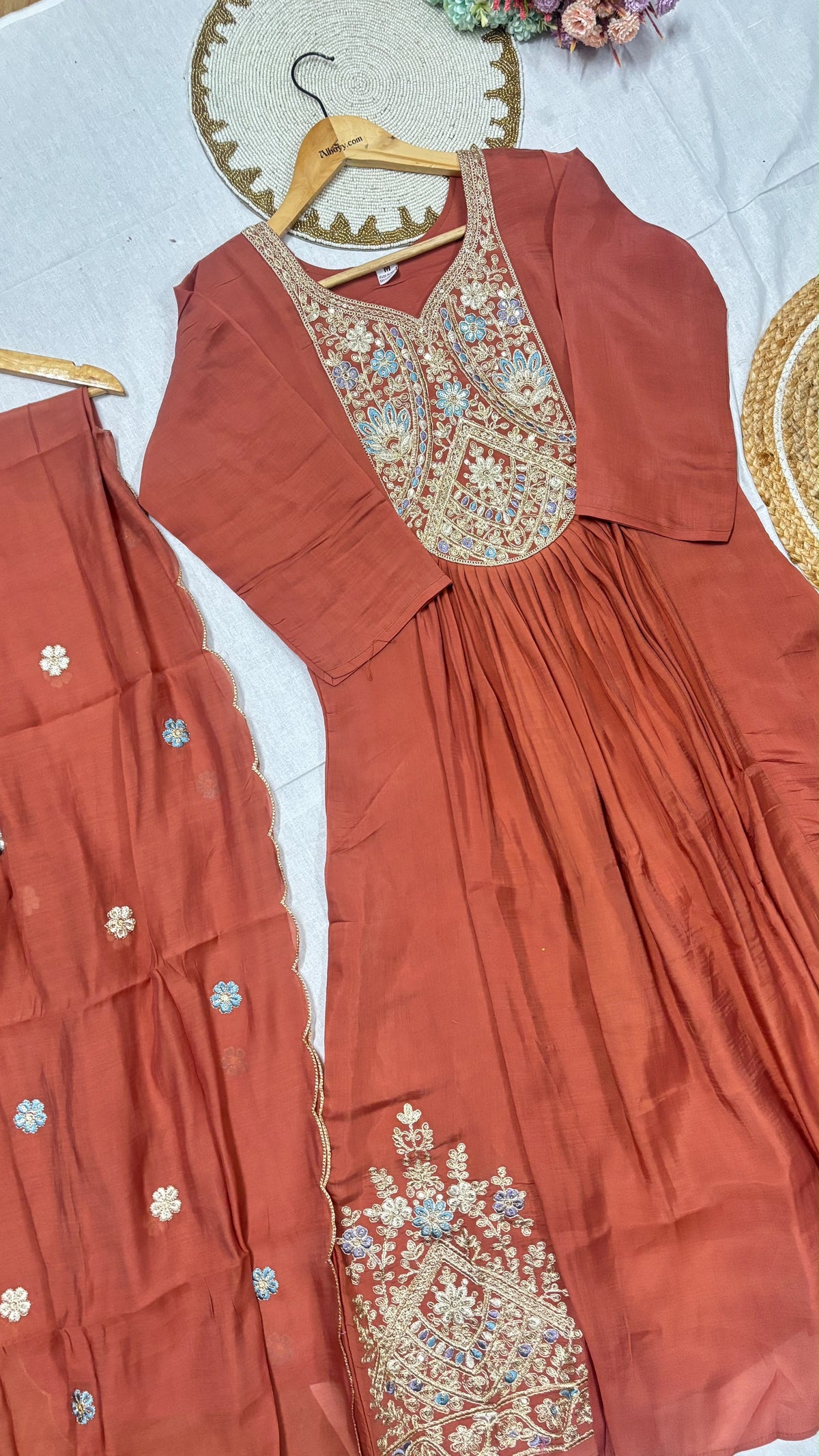Mul chanderi suit set